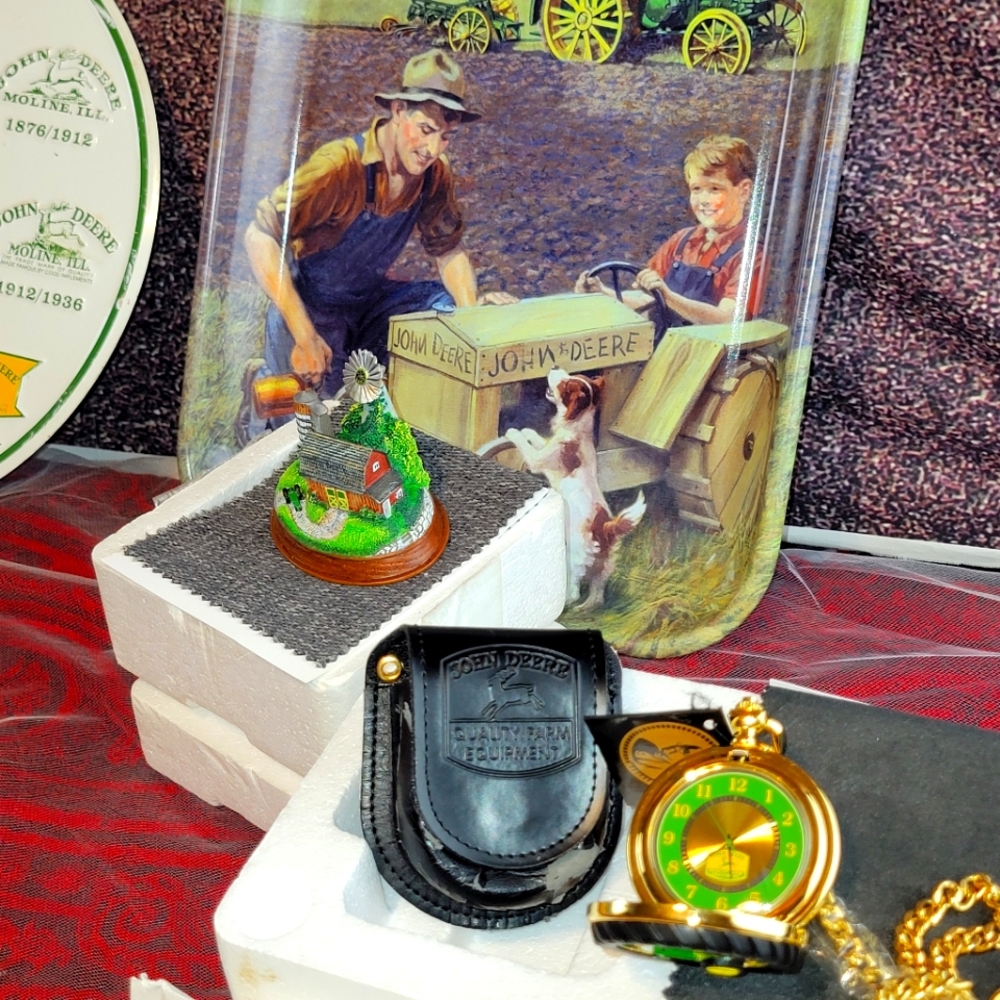 John deere pocket watch an John deere pocket watch display  stand both new 24 kt